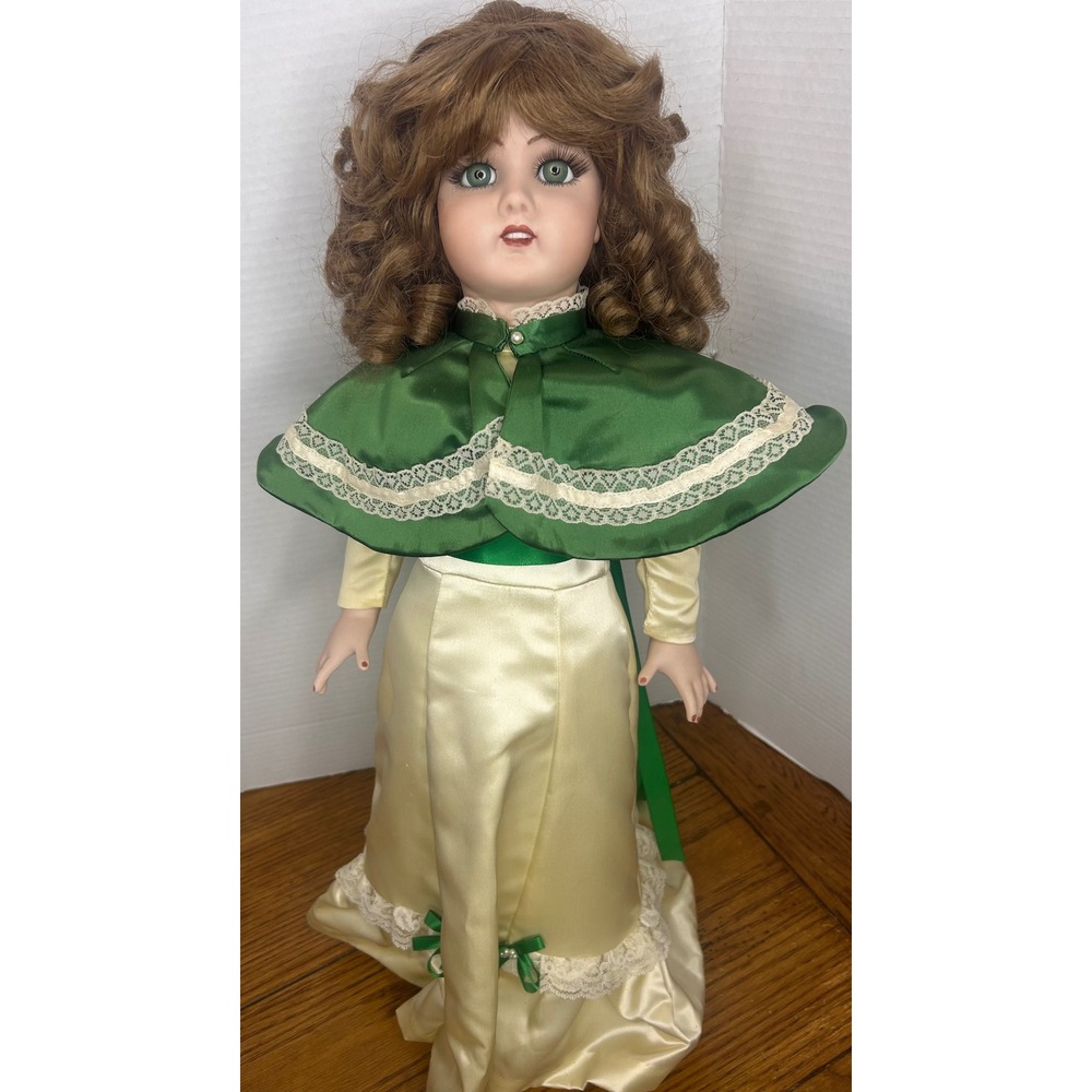 Vintage G&S Germany Porcelain Doll Green Eyes Auburn Hair Green Cream Dress 18in